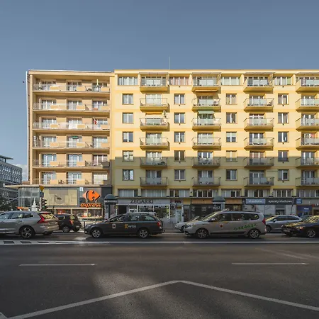 Little - Rainbow Apartment
